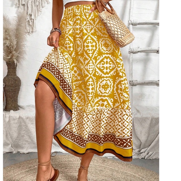 Boho Color Block Print Stretchy Waist Ruffle Hem Skirt - Picture 14 of 14